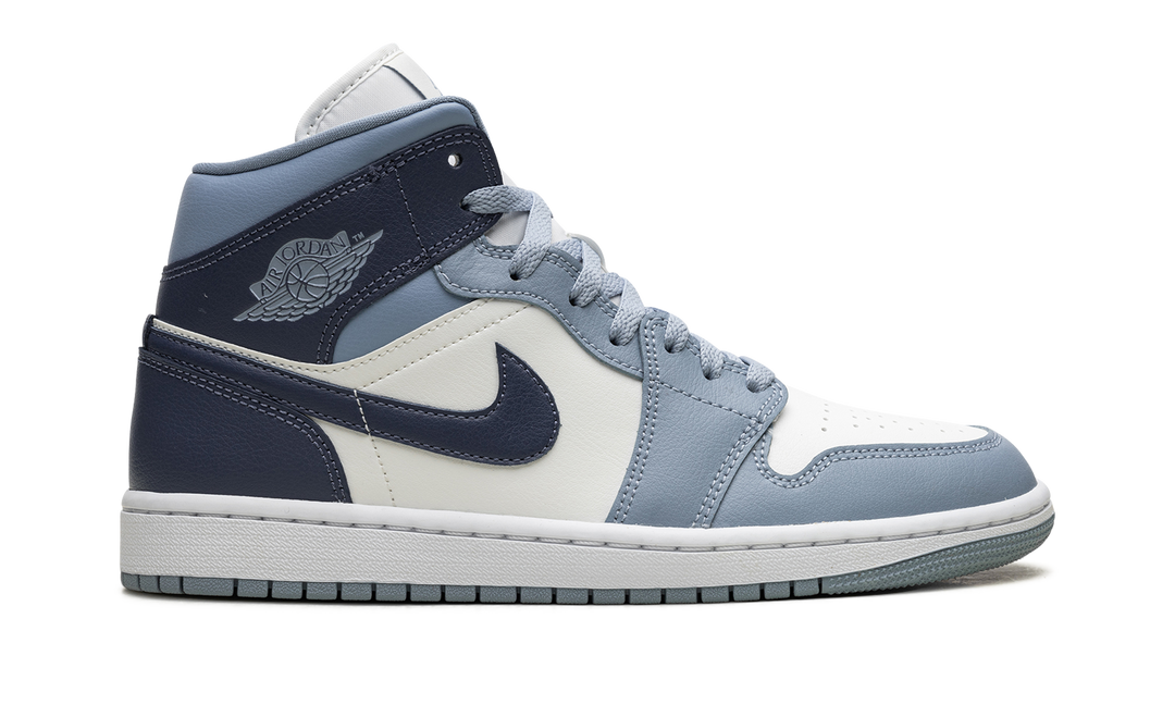 AIR JORDAN 1 MID DIFFUSED BLUE WOMENS
