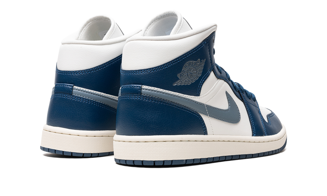 AIR JORDAN 1 MID FRENCH BLUE WHITE WOMENS