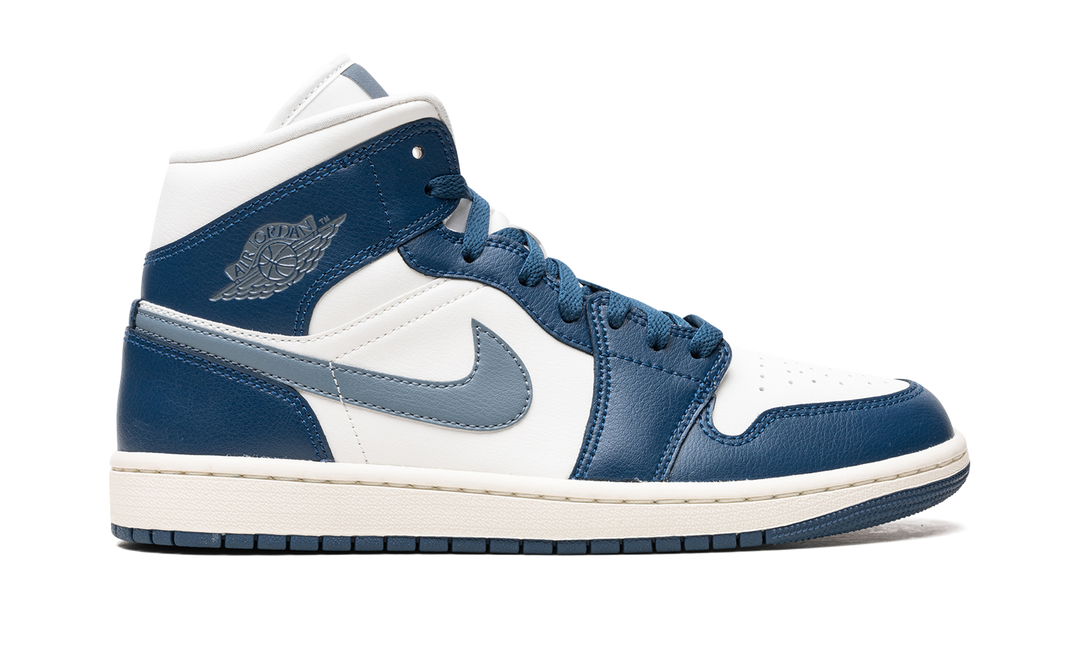 AIR JORDAN 1 MID FRENCH BLUE WHITE WOMENS