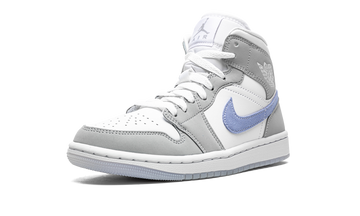 AIR JORDAN 1 MID WMNS 'WHITE WOLF GREY' — Stock