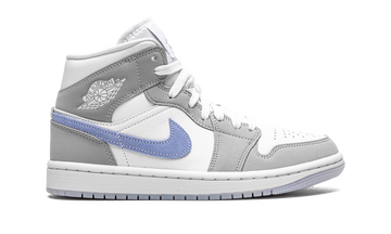 AIR JORDAN 1 MID WMNS 'WHITE WOLF GREY' — Stock