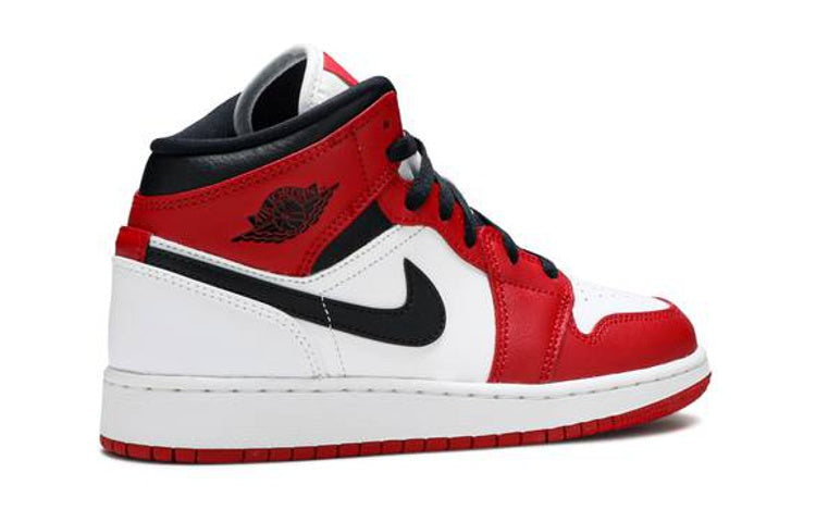 AIR JORDAN 1 MID GS CHICAGO