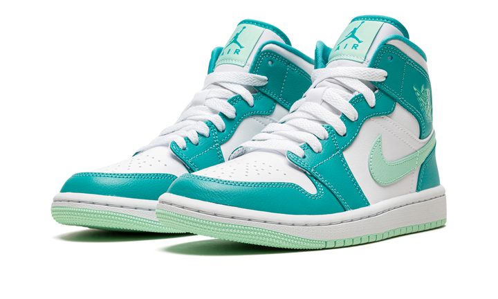 AIR JORDAN 1 MID ISLAND GREEN WOMENS