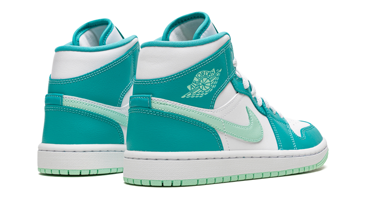 AIR JORDAN 1 MID ISLAND GREEN WOMENS