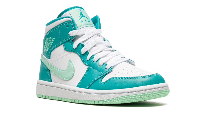 AIR JORDAN 1 MID ISLAND GREEN WOMENS