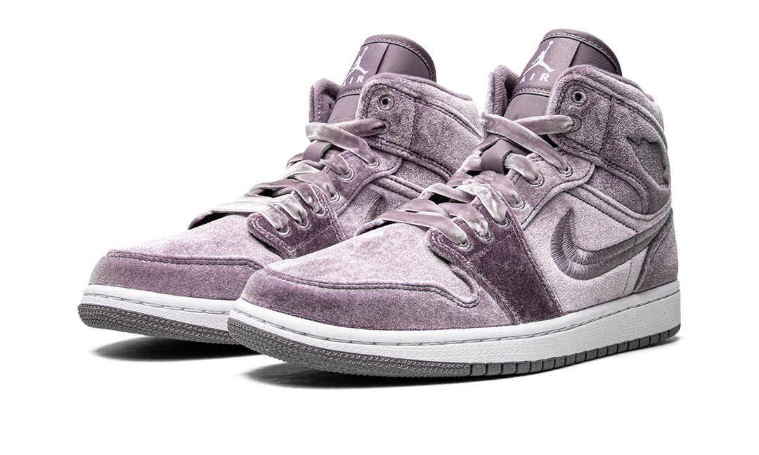 AIR JORDAN 1 MID PURPLE VELVET