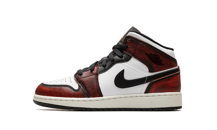 AIR JORDAN 1 MID SE BLACK INFRARED 23 GS