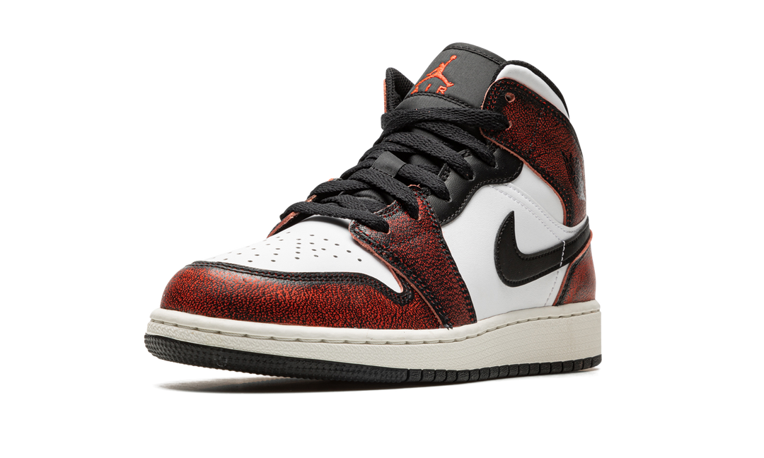 AIR JORDAN 1 MID SE BLACK INFRARED 23 GS
