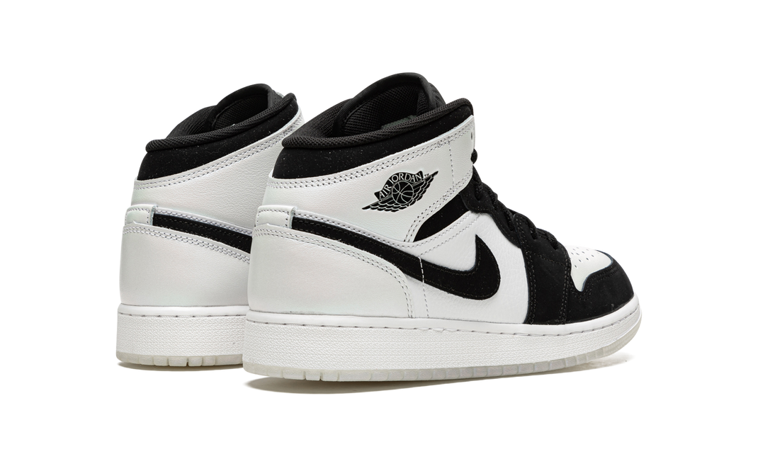 AIR JORDAN 1 MID SE DIAMOND GS