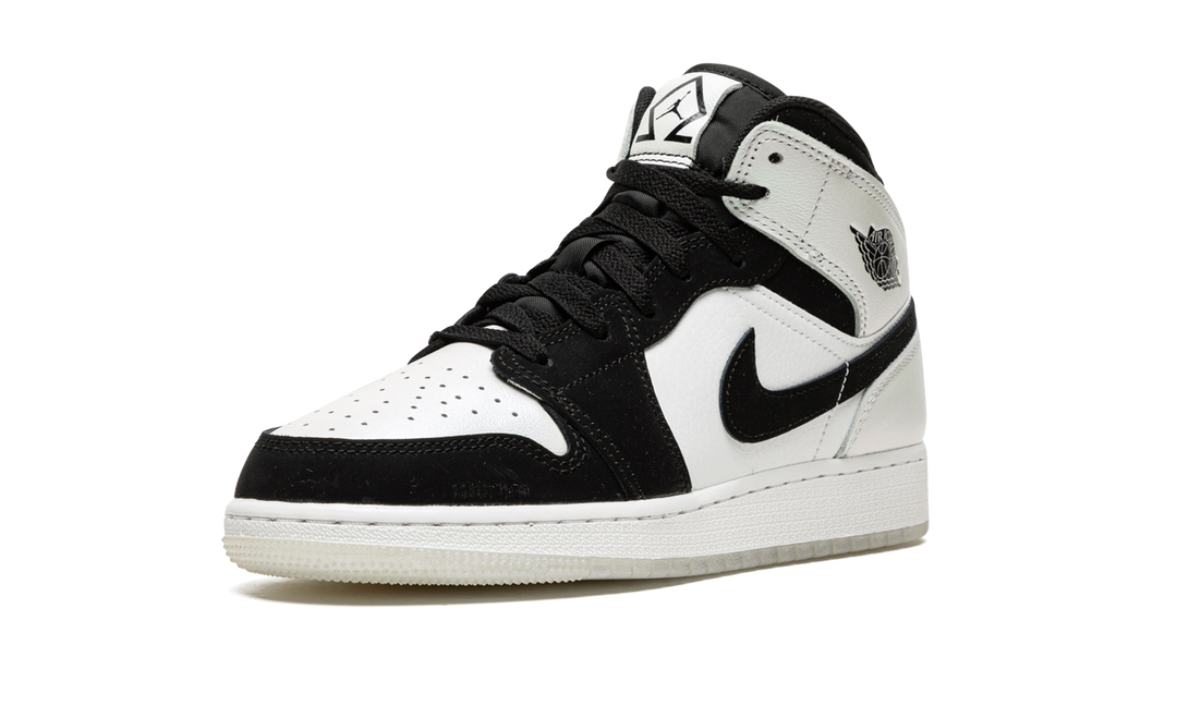 AIR JORDAN 1 MID SE DIAMOND GS