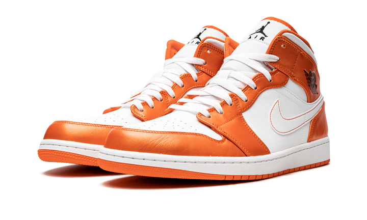 AIR JORDAN 1 MID SE ELECTRO ORANGE