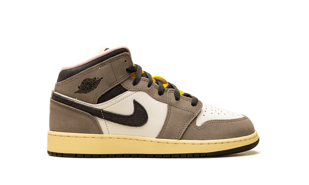 AIR JORDAN 1 MID SE GS &