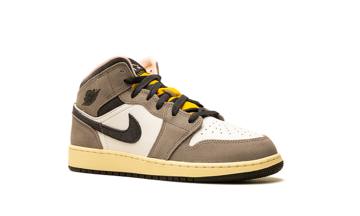 AIR JORDAN 1 MID SE GS &