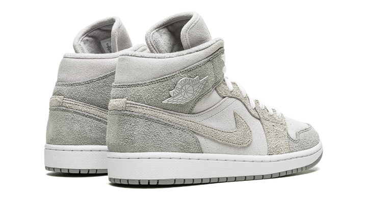AIR JORDAN 1 MID SE PARTICLE GREY WOMENS