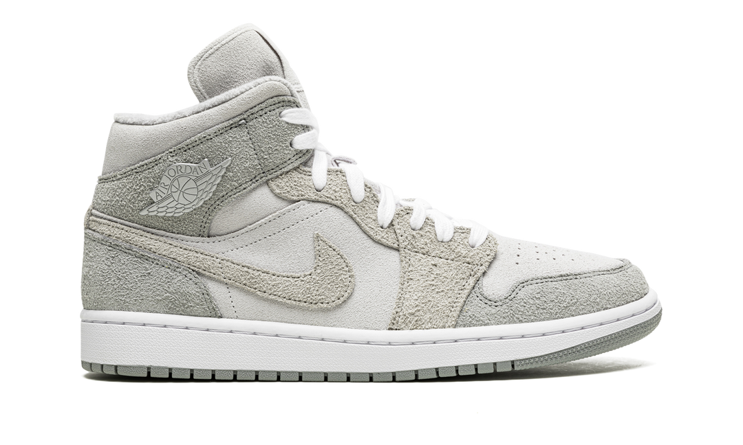 AIR JORDAN 1 MID SE PARTICLE GREY WOMENS