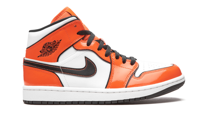 AIR JORDAN 1 MID SE TURF ORANGE