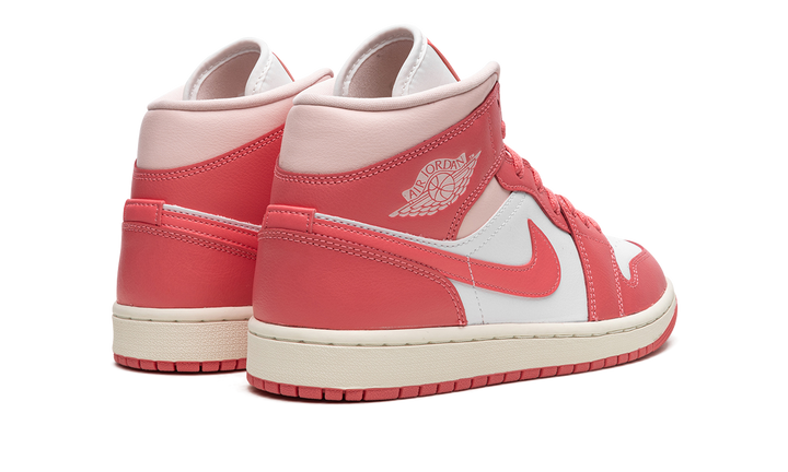 AIR JORDAN 1 MID STRAWBERRIES AND CREAM WOMENS