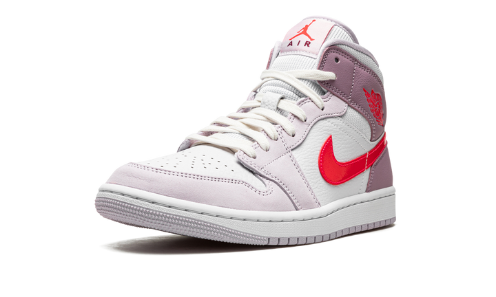 AIR JORDAN 1 MID VALENTINE&