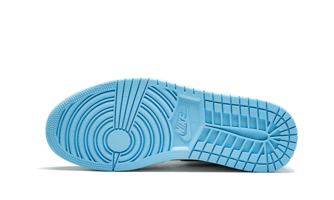 AIR JORDAN 1 PATENT LEATHER UNC WOMENS