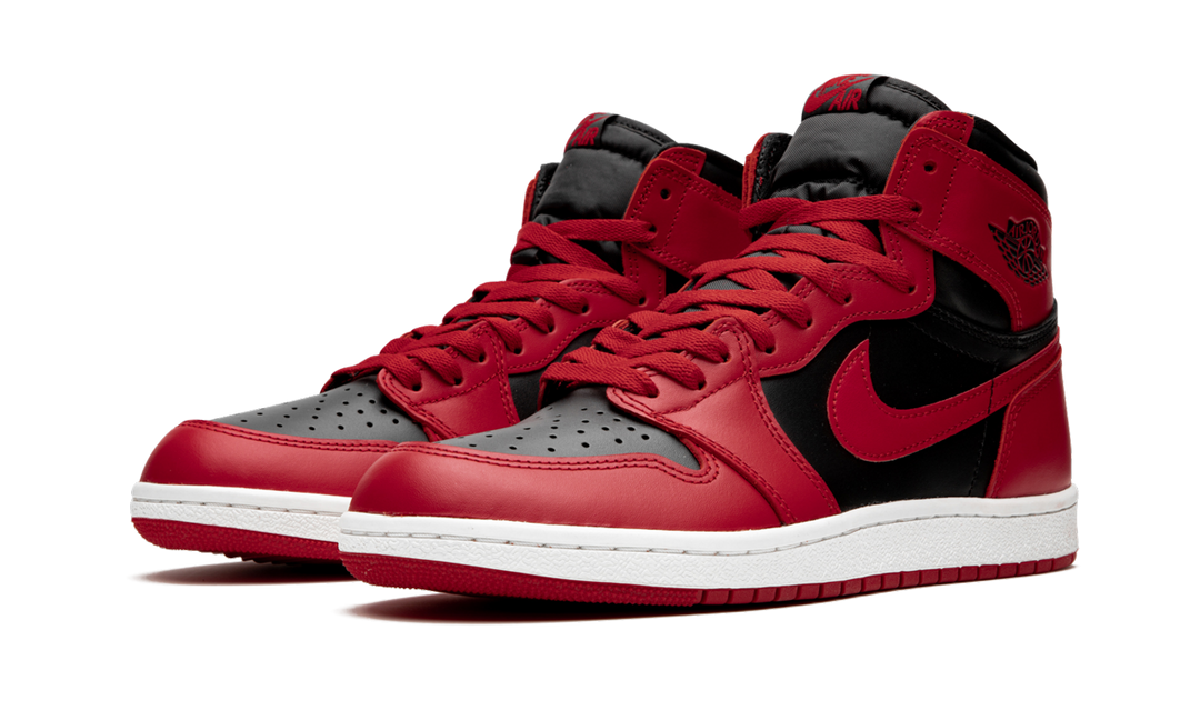 AIR JORDAN 1 RETRO HIGH &