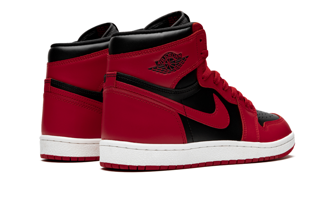 AIR JORDAN 1 RETRO HIGH &