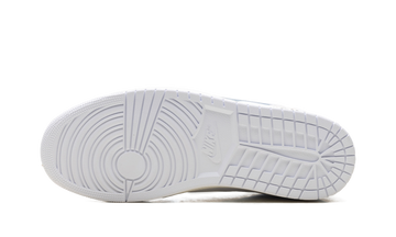 AIR JORDAN 1 RETRO HIGH OFF-WHITE ALASKA — Stock