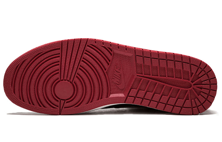 AIR JORDAN 1 RETRO HIGH OG BRED 2013