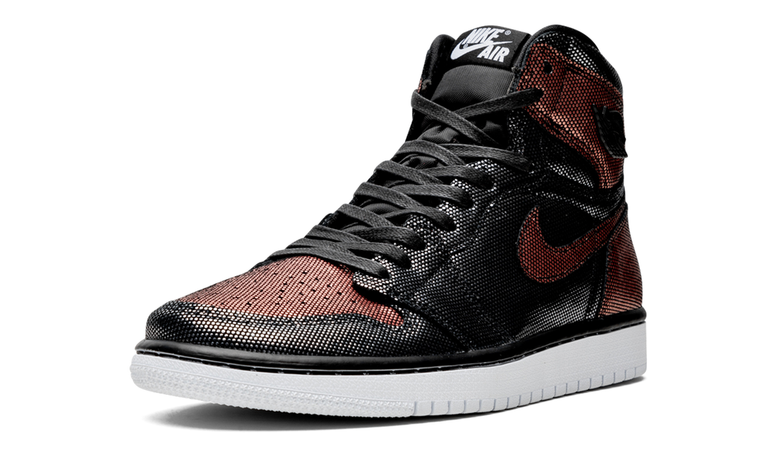 AIR JORDAN 1 RETRO HIGH OG FEARLESS WOMENS