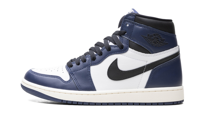 AIR JORDAN 1 RETRO HIGH OG MIDNIGHT NAVY — Stock 