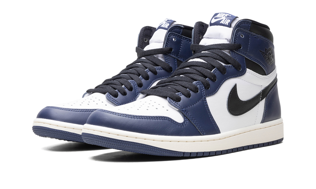 AIR JORDAN 1 RETRO HIGH OG MIDNIGHT NAVY — Stock 