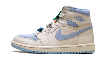 AIR JORDAN 1 RETRO HIGH OG PALE IVORY PSYCHIC BLUE WOMENS — Stock