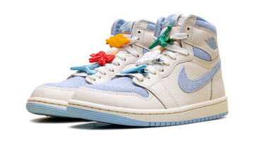 AIR JORDAN 1 RETRO HIGH OG PALE IVORY PSYCHIC BLUE WOMENS — Stock