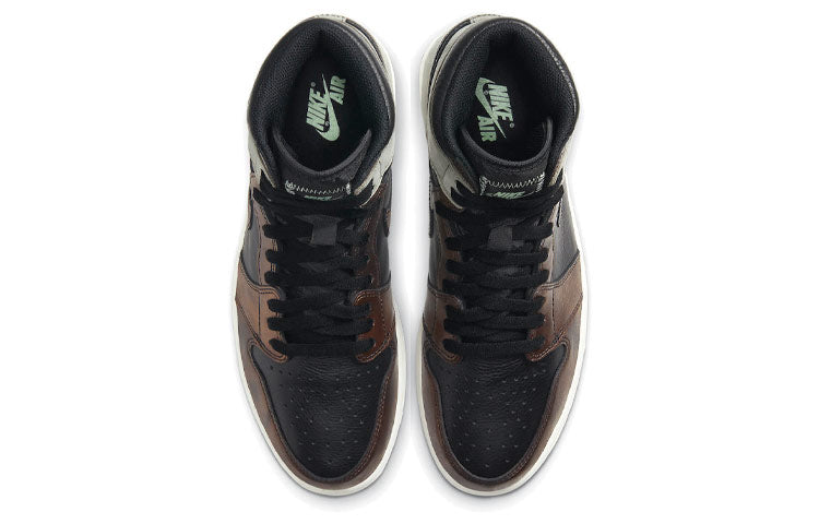 AIR JORDAN 1 RETRO HIGH OG PATINA