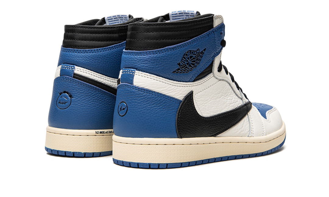 AIR JORDAN 1 RETRO HIGH OG X TRAVIS SCOTT X FRAGMENT