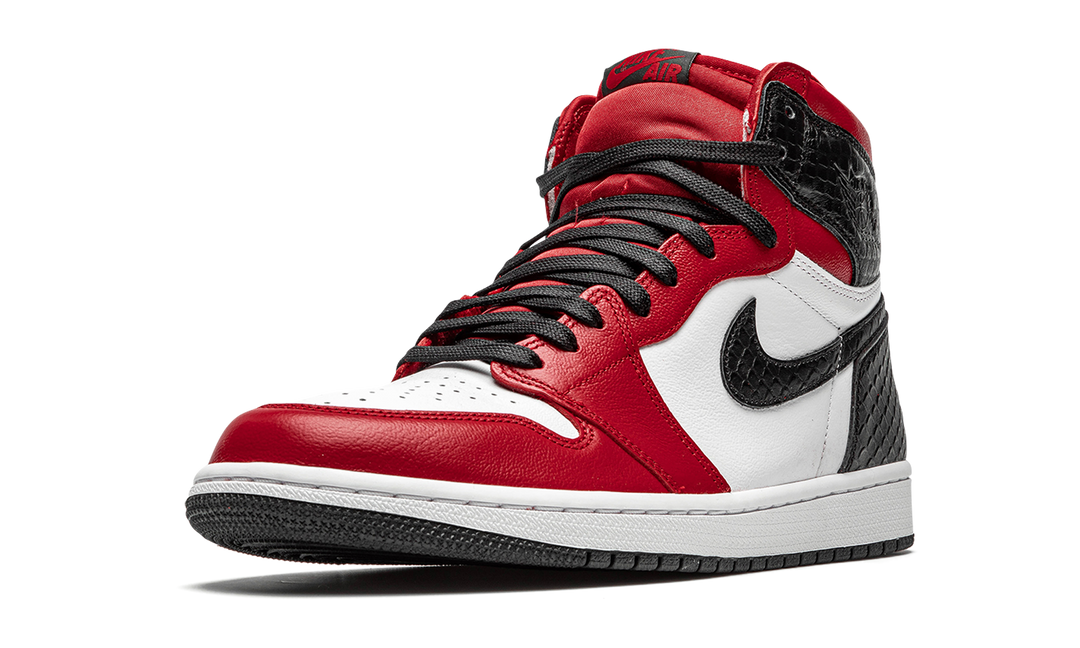 AIR JORDAN 1 RETRO HIGH SATIN SNAKE CHICAGO WOMENS
