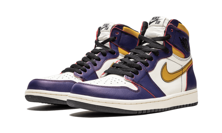 AIR JORDAN 1 RETRO HIGH SB LAKERS VS. BULLS