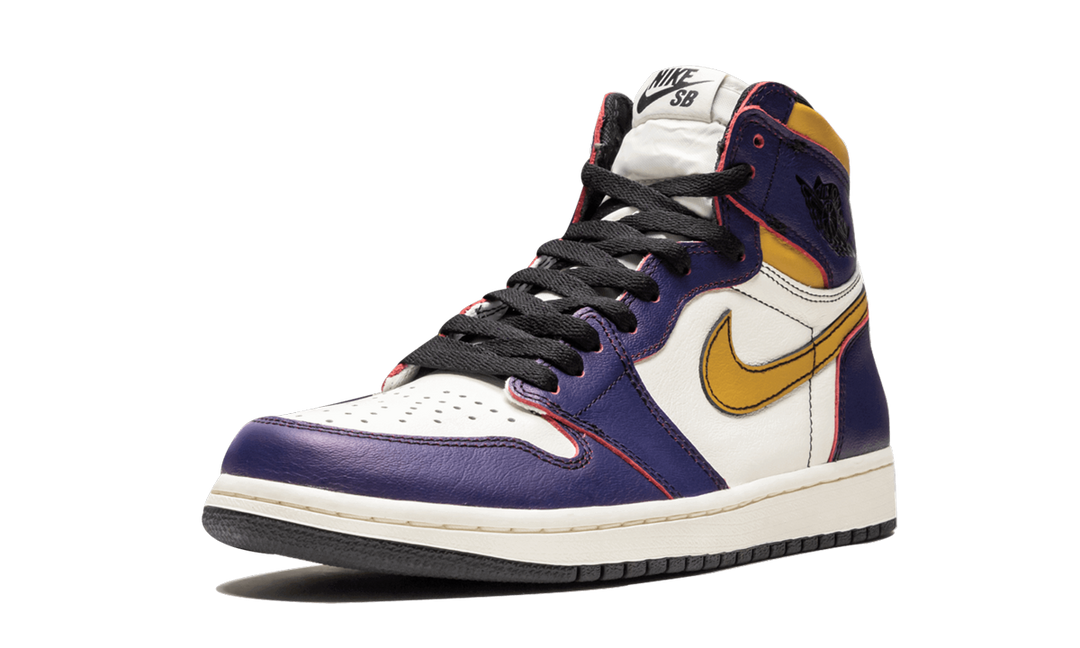 AIR JORDAN 1 RETRO HIGH SB LAKERS VS. BULLS