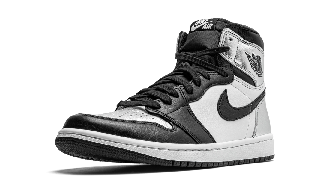 AIR JORDAN 1 RETRO HIGH SILVER TOE WOMENS