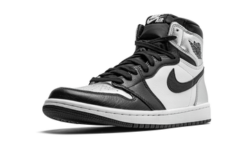 AIR JORDAN 1 RETRO HIGH SILVER TOE WOMENS — Stock