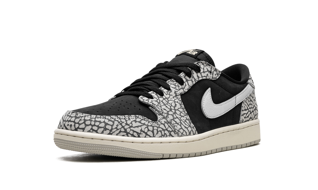 AIR JORDAN 1 RETRO LOW OG BLACK CEMENT WOMENS