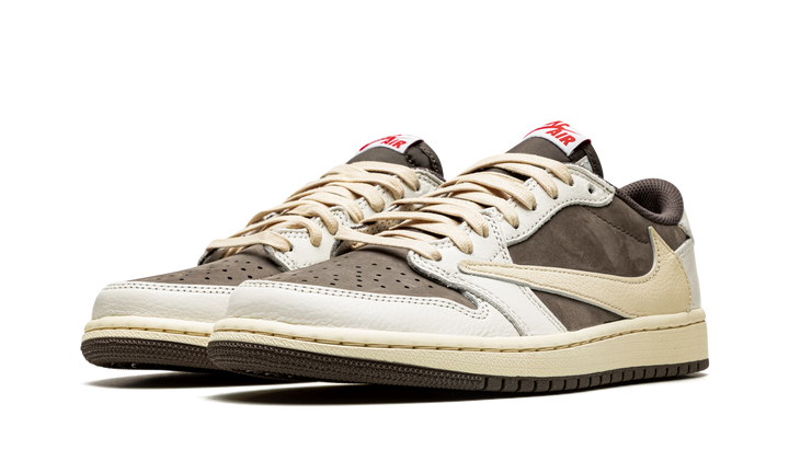 AIR JORDAN 1 RETRO LOW OG SP X TRAVIS SCOTT REVERSE MOCHA