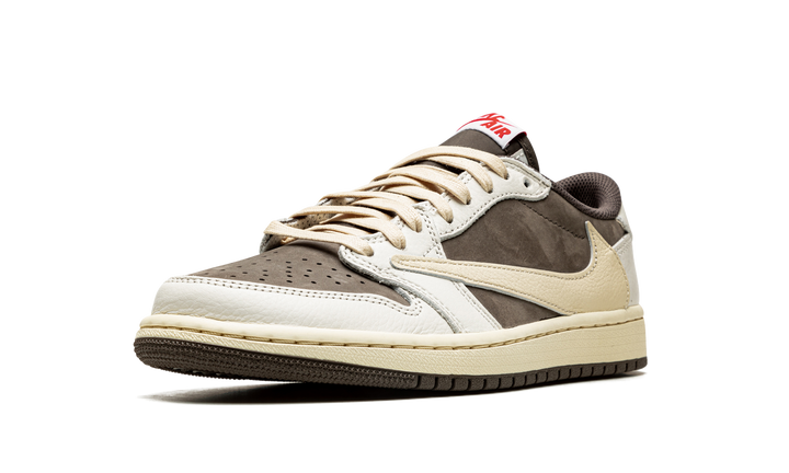 AIR JORDAN 1 RETRO LOW OG SP X TRAVIS SCOTT REVERSE MOCHA