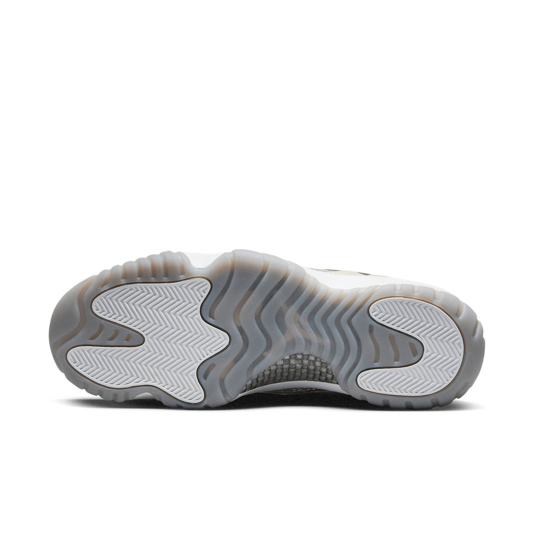 AIR JORDAN 11 LOW IE LIGHT OREWOOD BROWN