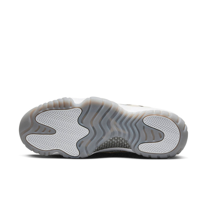 AIR JORDAN 11 LOW IE LIGHT OREWOOD BROWN