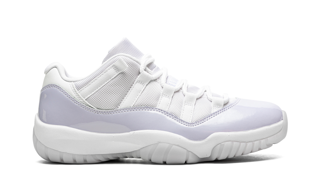 AIR JORDAN 11 LOW PURE VIOLET WOMENS