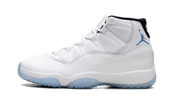 AIR JORDAN 11 RETRO LEGEND BLUE 2024 — Stock