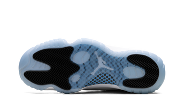 AIR JORDAN 11 RETRO LEGEND BLUE 2024 — Stock
