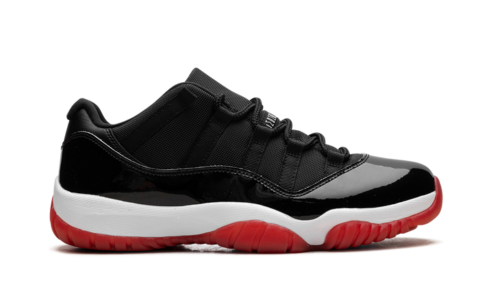 AIR JORDAN 11 RETRO LOW BRED (2025)