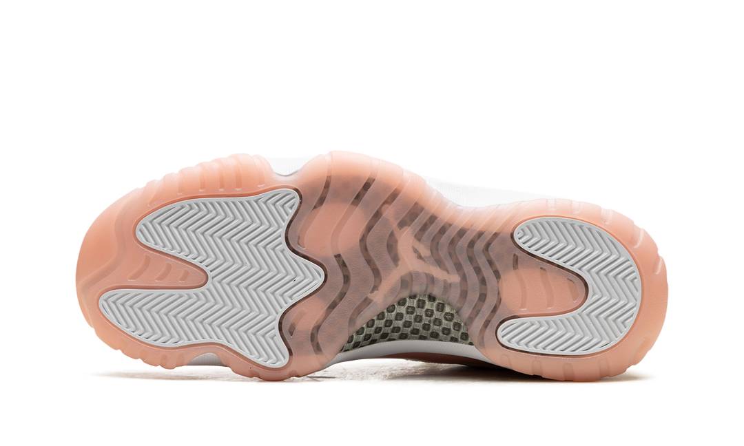 AIR JORDAN 11 RETRO LOW LEGEND PINK WOMENS