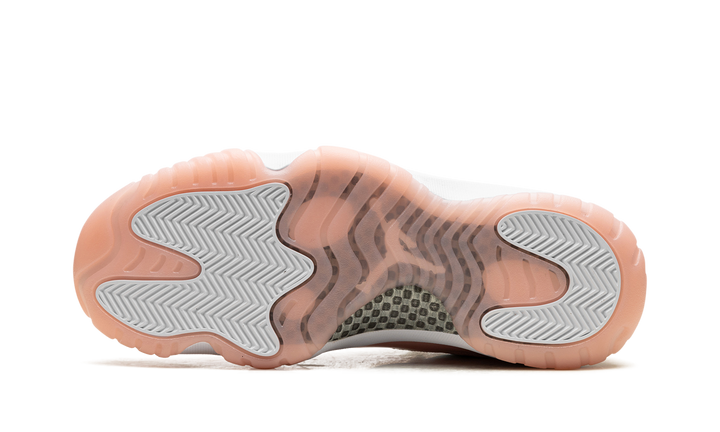AIR JORDAN 11 RETRO LOW LEGEND PINK WOMENS